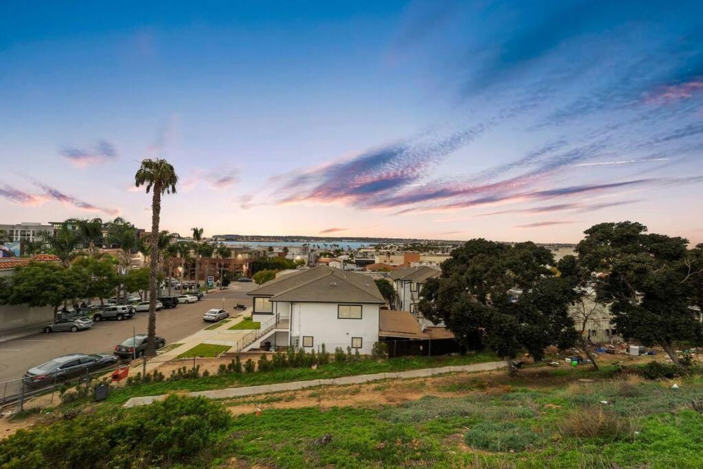 Casa Amore -2Br- Free Driveway Parking For 3 Cars San Diego Exterior photo